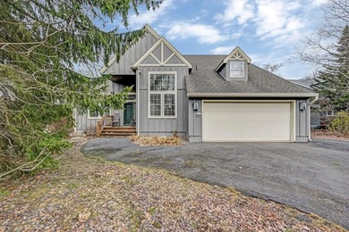 Emerald Lakes Home For Sale in Pocono Pines Pennsylvania