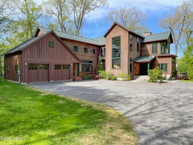 Lake Buel Home For Sale in New Marlborough Massachusetts