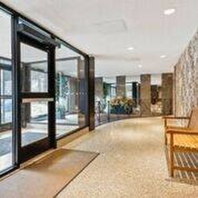 Large spacious jr4 2 bedroom 1 bathroom coop in Lindenwood - photo 10