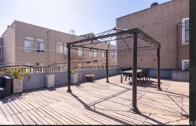 Located in the heart of San Francisco's vibrant Valencia - photo 8