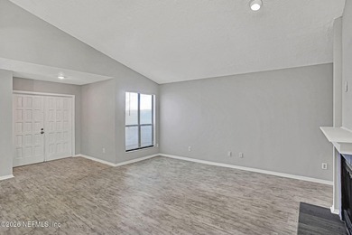 Find your peaceful haven in this lakefront Ponte Vedra Beach - photo 8
