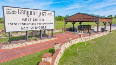 Luxury Custom Estate on 2.35 Acres - Canyon West - Brock ISD - photo 11