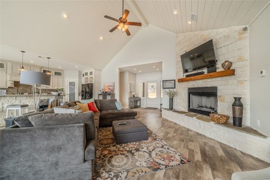 Fabulous waterfront home on beautiful Lake Cypress Springs - photo 12