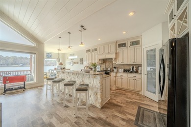 Fabulous waterfront home on beautiful Lake Cypress Springs - photo 14