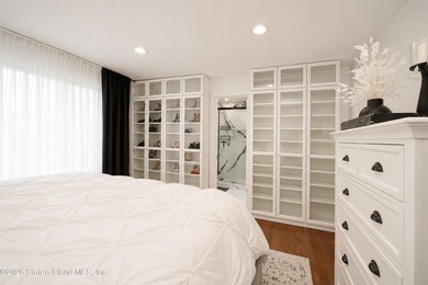 Welcome to this exceptional detached two-family residence where - photo 18