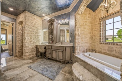 Luxury Custom Estate on 2.35 Acres - Canyon West - Brock ISD - photo 20