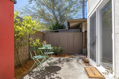 Beautifully updated 2 story townhouse in Santa Cruz's highly - photo 21