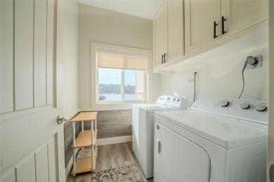 Fabulous waterfront home on beautiful Lake Cypress Springs - photo 28