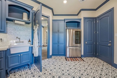 Luxury Custom Estate on 2.35 Acres - Canyon West - Brock ISD - photo 33