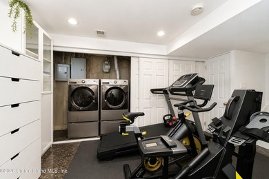 Welcome to this exceptional detached two-family residence where - photo 43