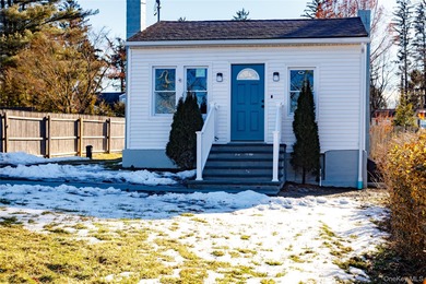 Lake Carmel Home For Sale in Carmel New York