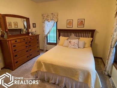 The Perfect Blend of Town and Country Living! This spacious - photo 15