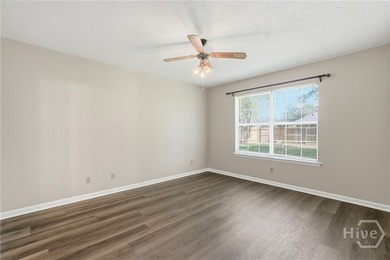Great location with an affordable price! 3 Bedrooms and 2 Bath - photo 19