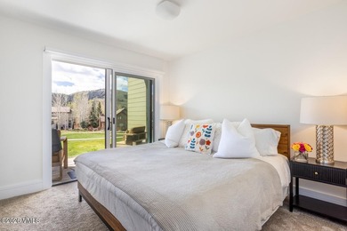 Unobstructed views of the Arrowhead ski slopes highlight this - photo 22