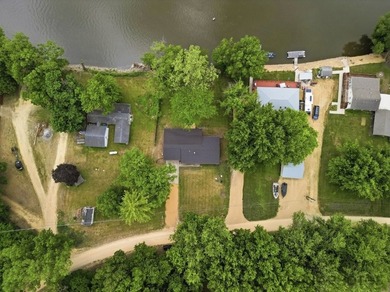 Enjoy stunning Rock River views from this well-maintained - photo 31