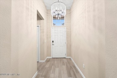 Welcome home to this well-maintained and immaculate 4-bedroom, 3 - photo 6