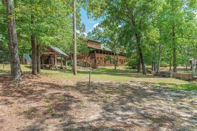 Welcome to an extraordinary legacy estate encompassing over 457 - photo 22