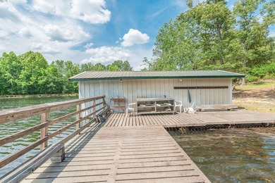 Welcome to an extraordinary legacy estate encompassing over 457 - photo 47
