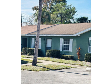 Buenaventura Lakes Area Townhome/Townhouse For Sale in Kissimmee Florida