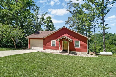 This gorgeous lake cottage has an awesome view of Dale Hollow - photo 6