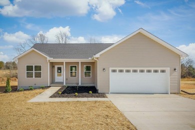 Lake Home For Sale in Sparta, Tennessee