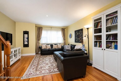 Welcome to 29 Natalie Court, an immaculate 4-bedroom, 3.5-bath - photo 11