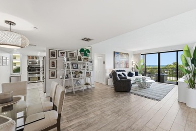 Rarely Available! DIRECT OCEAN VIEWS! Corner Unit 2 Bedroom/2 - photo 3