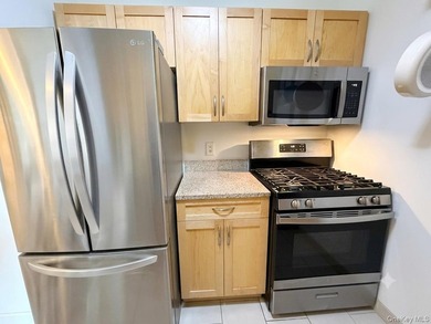 250 East 30th Street, Unit 5A | The Sycamore 2 Bedrooms | 2 Full - photo 15