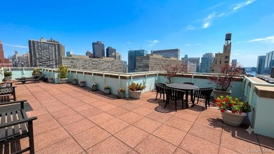 250 East 30th Street, Unit 5A | The Sycamore 2 Bedrooms | 2 Full - photo 19