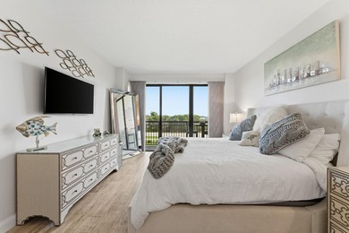 Rarely Available! DIRECT OCEAN VIEWS! Corner Unit 2 Bedroom/2 - photo 10
