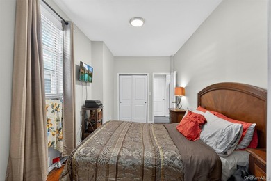 Turn-Key Perfection in the Heart of Pelham Bay! Welcome home to - photo 22