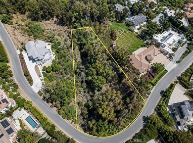 Set in the sought-after Lemon Heights community of North Tustin - photo 2