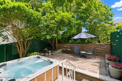 Welcome to 29 Natalie Court, an immaculate 4-bedroom, 3.5-bath - photo 28