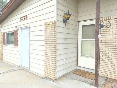 Perfectly positioned across from beautiful Lake Beckwith, this - photo 5