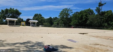 If you're looking to Build or Play you will not want to miss out - photo 2