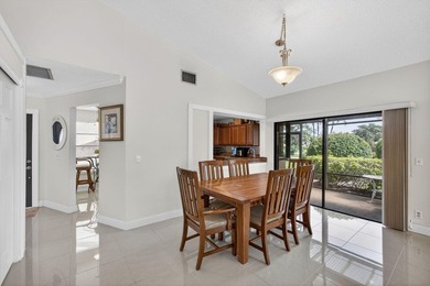 PRICED TO SELL!!! DON'T MISS THS OPPORTUNITY! This cozy, yet - photo 9