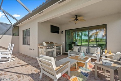 Welcome to Marina Bay - this beautifully appointed lakefront - photo 30