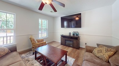 Back on the market and even better! Welcome home to this warm - photo 7