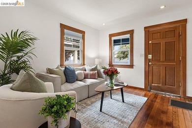 This exceptional 1927 early century cottage presents an - photo 9