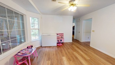 Back on the market and even better! Welcome home to this warm - photo 10