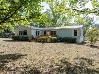 Check out this Beautiful Light and Bright Triple Wide on 10 - photo 1