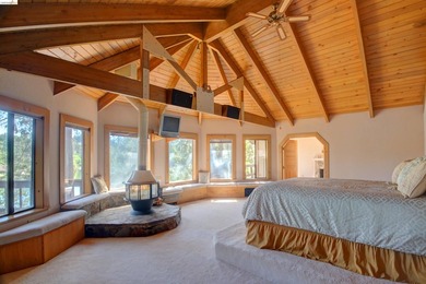 Prime Deep Water Lake Front Estate- An exceptional opportunity - photo 7