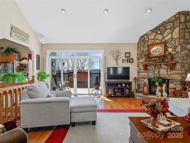 Introducing 288 Hawks Point to the market. This spacious 3,000+ - photo 3