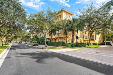 (private lake, pond, coastal) Townhome/Townhouse For Sale in Palm Beach Gardens Florida