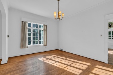 Nestled in the heart of the desirable Duncan Park neighborhood - photo 8
