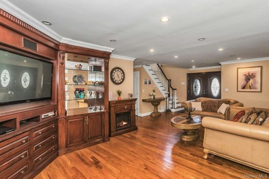 Welcome to this beautiful Colonial-style home located in the - photo 4