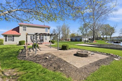 **BACK ON THE MARKET AT NO FAULT OF THE SELLERS** - photo 24