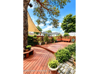 Welcome to this well-maintained single-family home located on - photo 29