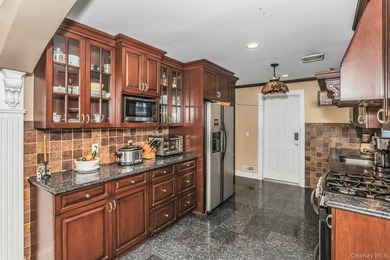 Welcome to this beautiful Colonial-style home located in the - photo 10