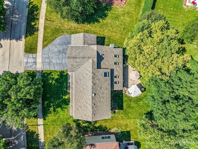 Welcome to this beautifully updated home in desirable Heritage - photo 46